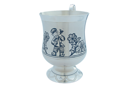 Серебряная чашка детская «Балалаечник»